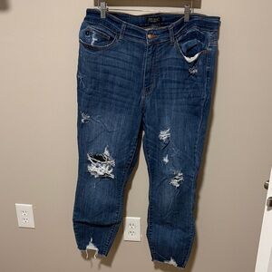 Judy Blue Dark Blue Distressed Ankle Crop Jeans